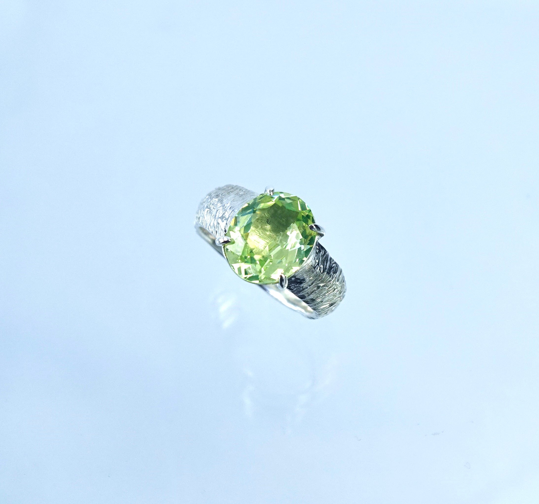 Gama Ring
