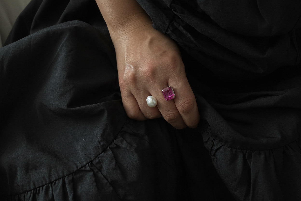 Hibiscus Pearl Ring
