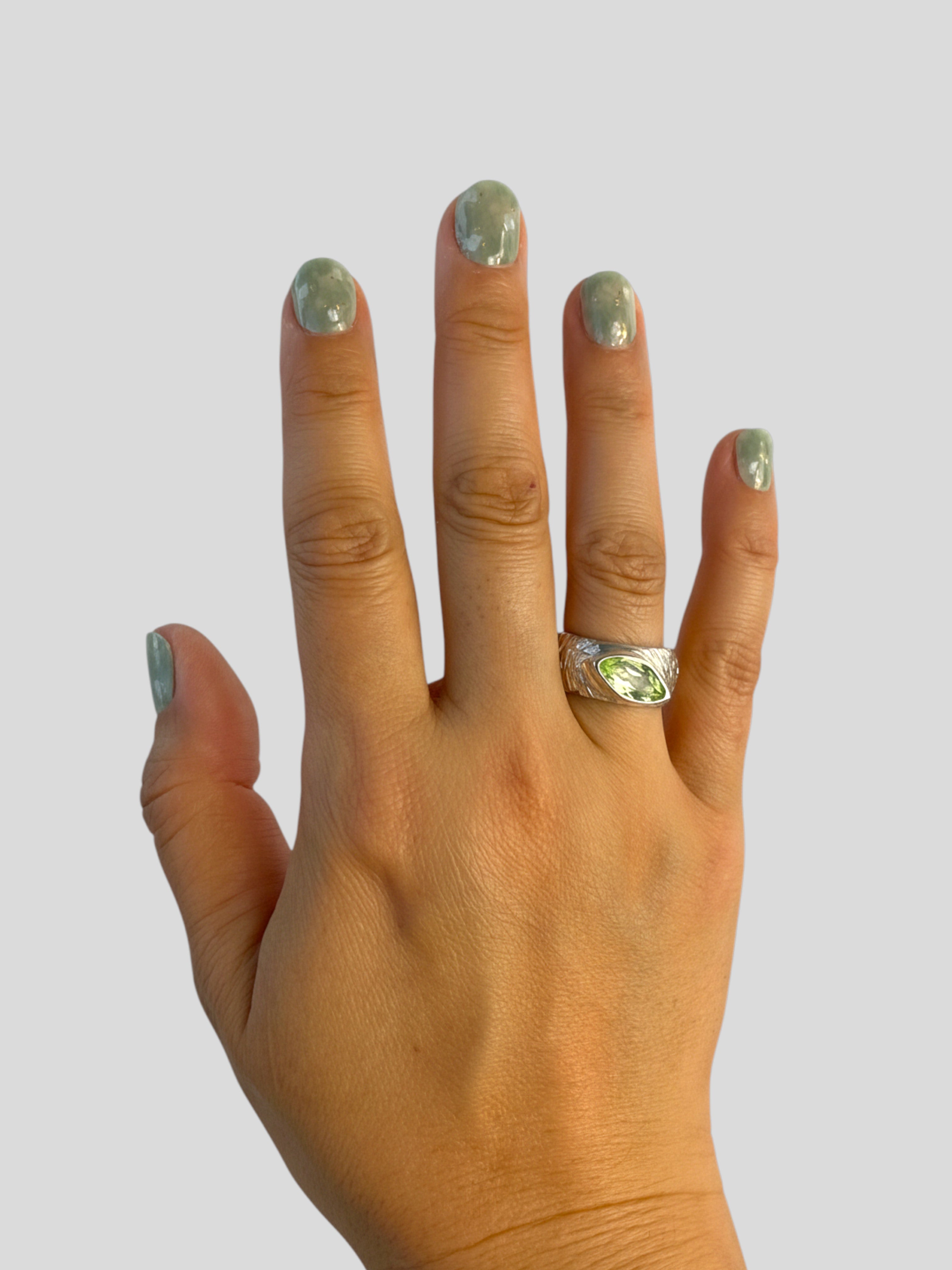 Mabui Gaze Ring
